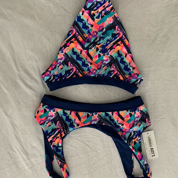 Reversible set - Picture 6 of 6